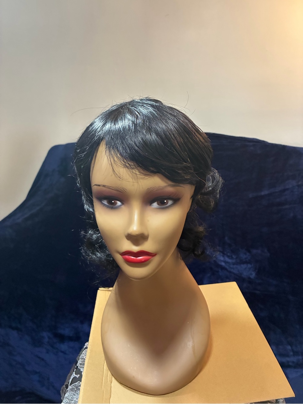 Black Short Wavy Women's Wig - Unbranded